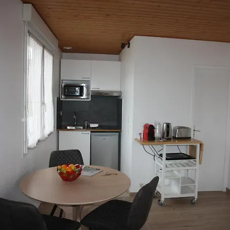 Resid'Spa Loire & Sevre - Appartement Reze Exterior photo