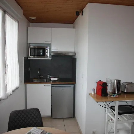 Resid'Spa Loire & Sevre - Appartement Reze Exterior photo