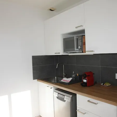 Resid'Spa Loire & Sevre - Appartement Reze Exterior photo